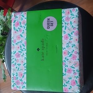 ♠️Kate Spade Queen Sheet Set